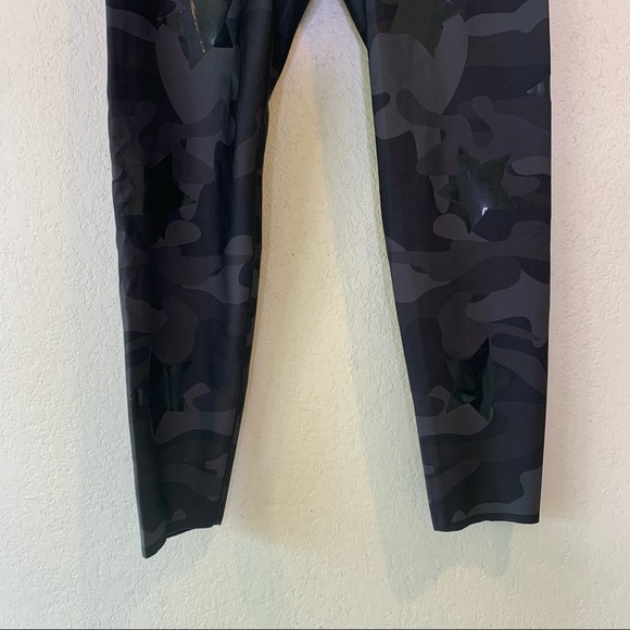 Ultracor Nero Matte Nero Ultra High Silk Camo Knockout Star Leggings XL - Picture 9 of 11